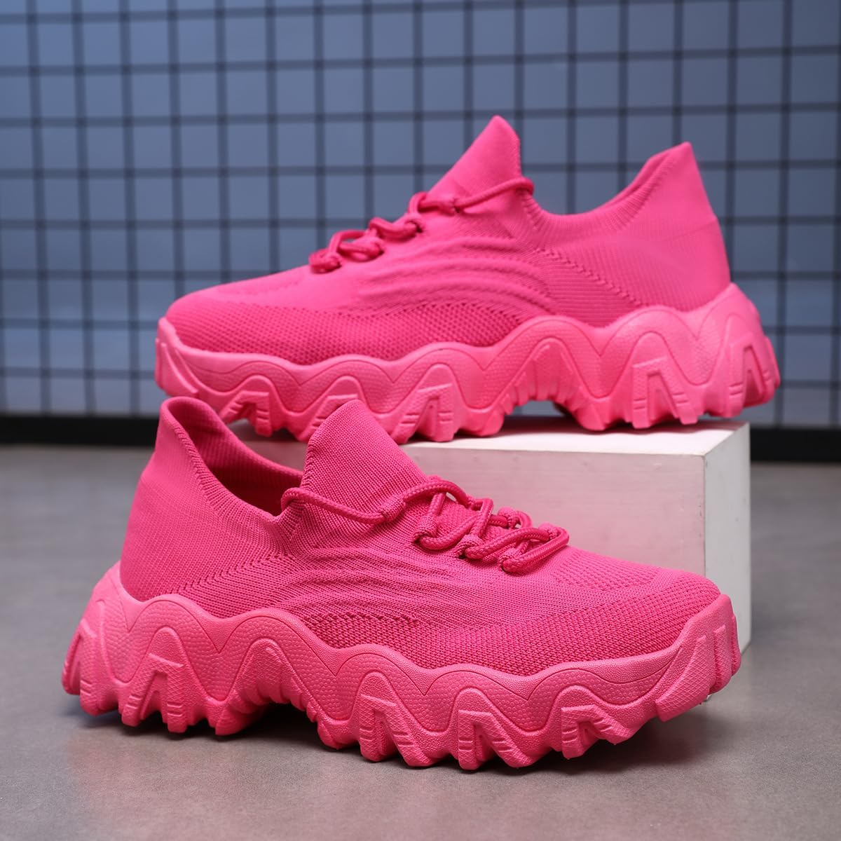 Women’s Lightweight Mesh Sneakers – Breathable Knit Tennis Shoes