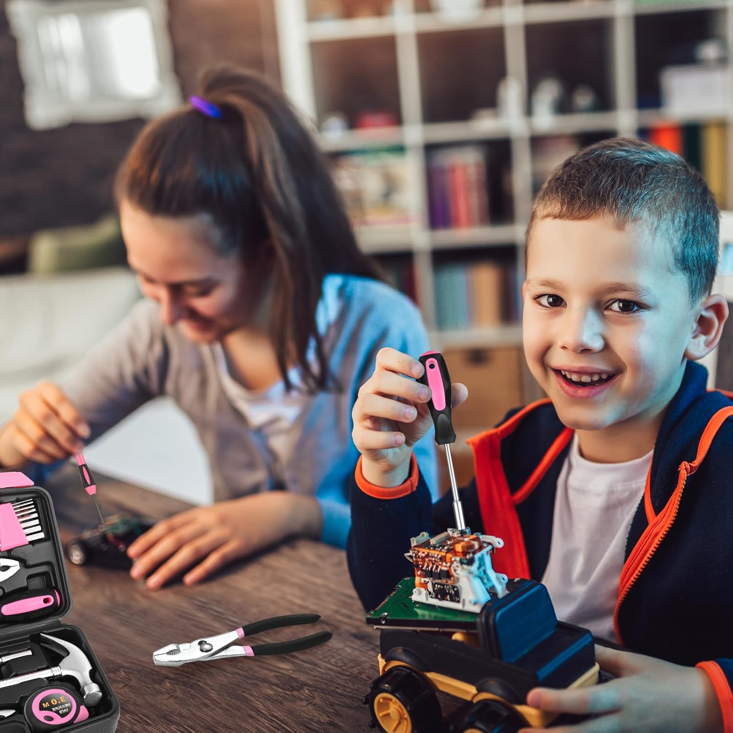 39-Piece Pink All-Purpose Tool Kit for Women – Compact Household