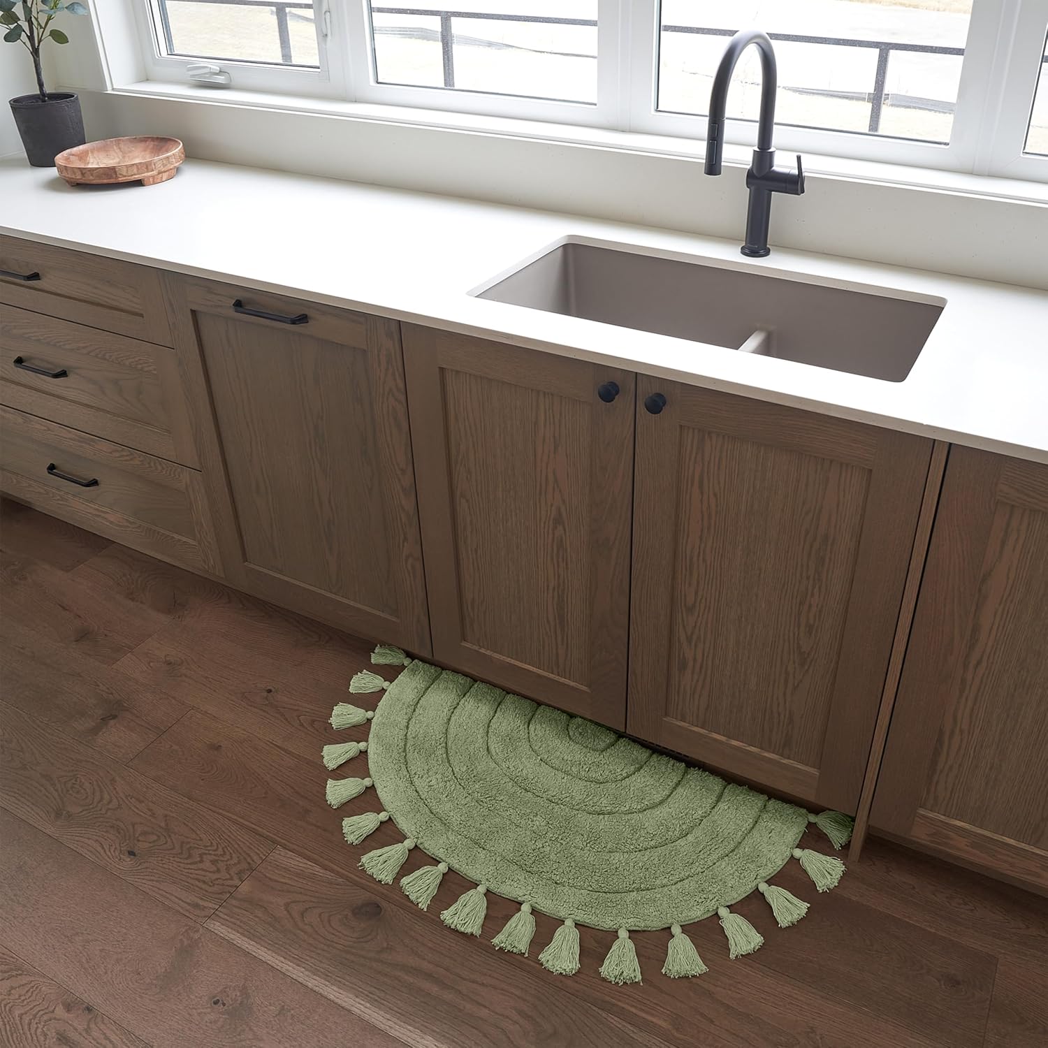 Boho Tassel Bath Rug – Soft Half Circle 100% Cotton Non-Slip Mat