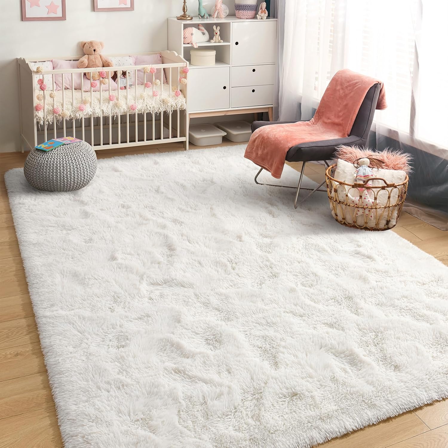 White Fluffy Area Rug 4x6 – Cozy Cream Non-Slip Carpet for Living Room