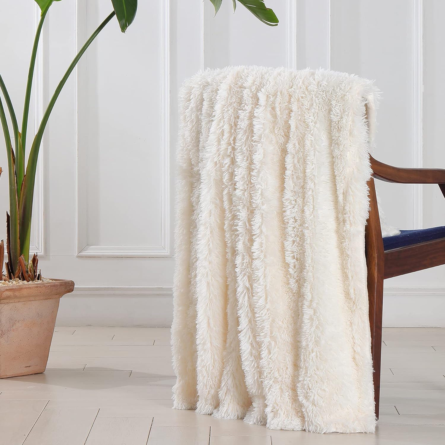 Decorative Extra Soft  Faux Fur Throw Blanket 50" x 60",Solid