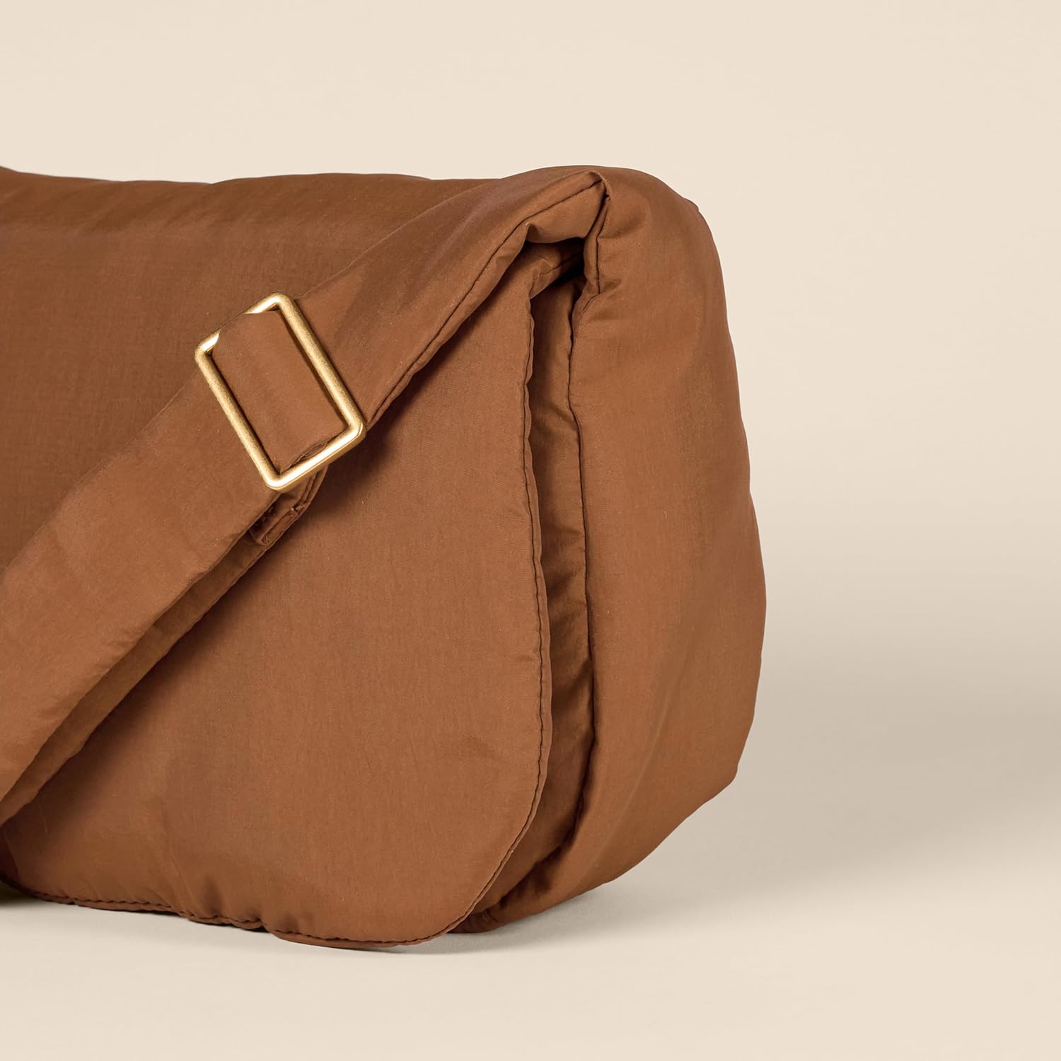 Essentials Women’s Nylon Crossbody Bag – Lightweight, Water-Resistant