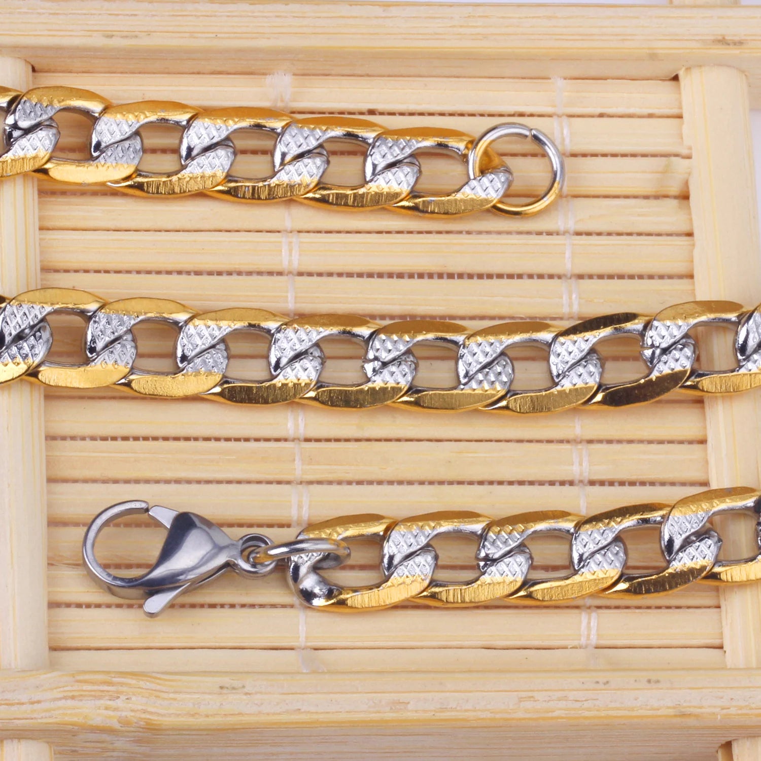 Luxurious Gold Plated Curb Link Cuban Chain Necklace for Men & Women