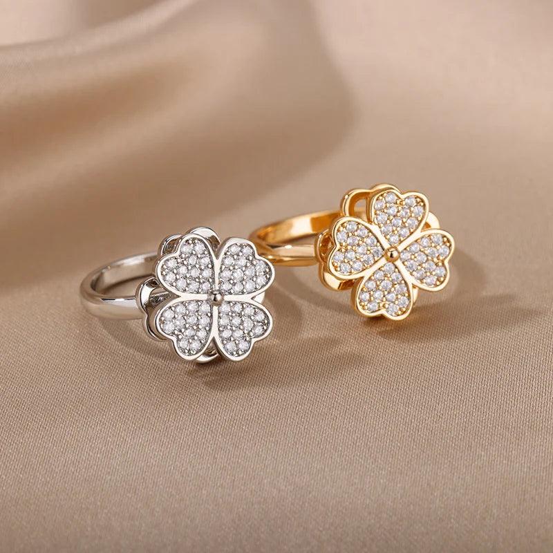 Rotating Clover Ring in Golden at Heart Crafted Gifts